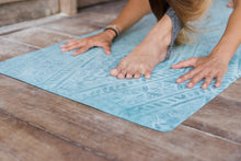 Load image into Gallery viewer, The Combo Yoga MAT | 2-in-1 Mat+Towel - Commuter 1.5mm